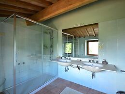 Tuscan Farm Home Retreat
