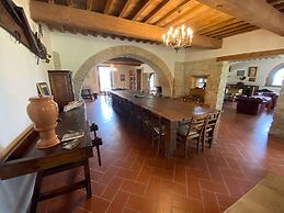 Tuscan Farm Home Retreat