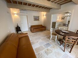 Tuscan Farm Home Retreat