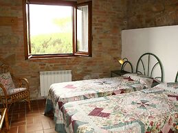 Montaione Oasis: Shared Villa