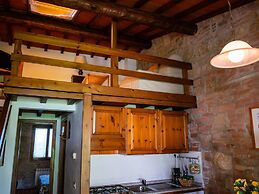 Montaione Oasis: Shared Villa