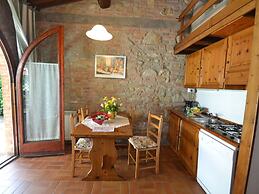 Montaione Oasis: Shared Villa
