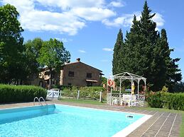 Montaione Oasis: Shared Villa