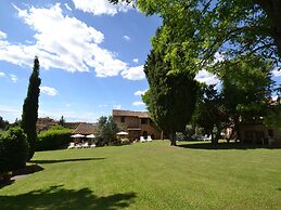 Montaione Oasis: Shared Villa
