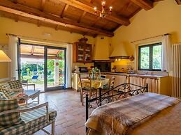 Cozy Couple's Retreat