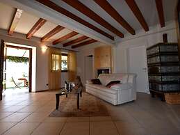 Flat in Villa, With Garden, Barbecue