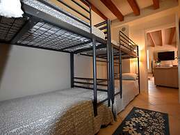 Flat in Villa, With Garden, Barbecue