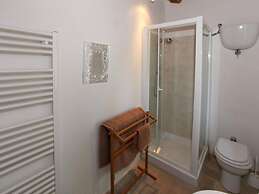 Cottage in Lisciano Niccone With Swimming Pool