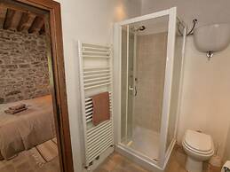 Cottage in Lisciano Niccone With Swimming Pool
