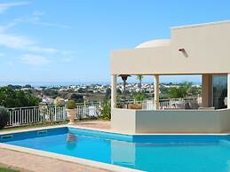 Lavish Villa With Private Swimming Pool