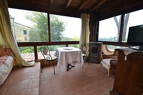 Tuscan Villa With Sea Views