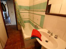 Cottage With Lake Views