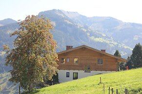 Chalet With Sauna Near the ski Area