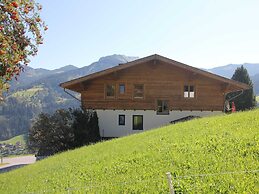 Chalet With Sauna Near the ski Area