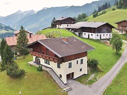 Chalet With Sauna Near the ski Area
