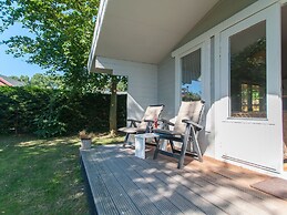 Modern Holiday Home With a South-west Facing Garden