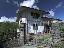 Belvilla by OYO Il Cerro