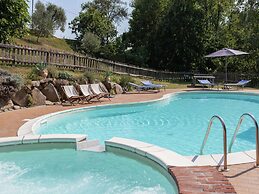 Farmhouse in Aulla With Private Pool