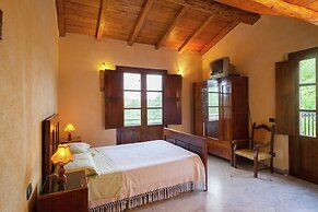 Farmhouse in Aulla With Private Pool