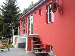 Chalet in Schnett Near Ski Slopes