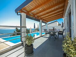 Peace & Sun Await in Dalmatia