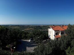 A Serene Stay in Gemmano