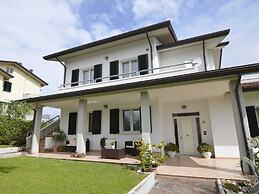 A Serene Stay in Gemmano