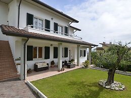 A Serene Stay in Gemmano