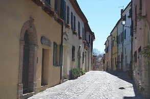 A Serene Stay in Gemmano