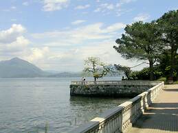 Holiday Home by Lake Maggiore With Pool