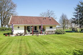 Family Residence With Large Garden