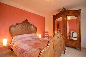 Holiday Home With Garden, Heating, Barbecue