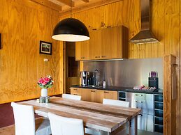 Cottage in Dwingelderveld With Scenic Views