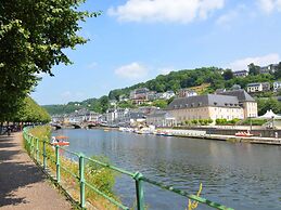 Lakeside Getaway in Bouillon