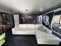 Modern Waterfront Chalet