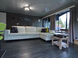 Modern Waterfront Chalet