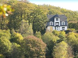 Home Near Bouillon Castle