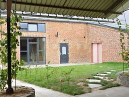 Farmhouse Retreat, Fernelmont