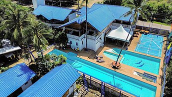 Rainbow Bay Beach and Dive Resort