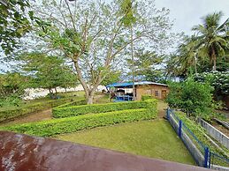 Rainbow Bay Beach and Dive Resort
