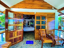 Rainbow Bay Beach and Dive Resort