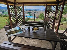 Apartment in Piticchio With Pool and BBQ