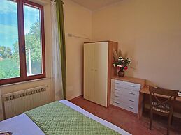 Apartment in Piticchio With Pool and BBQ