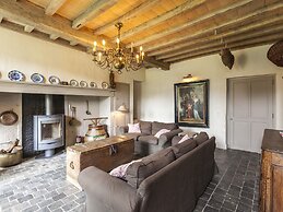 Beernem Farmhouse With Pool