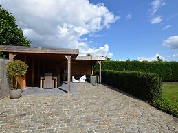 Spacious Villa in Zingem With Garden