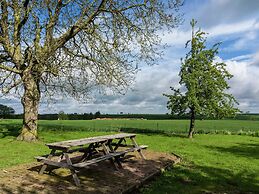 Peaceful Fontenelle Farmhouse