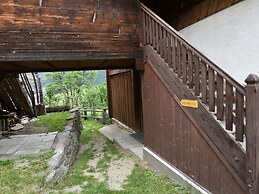 Cozy Stay Near Aletsch