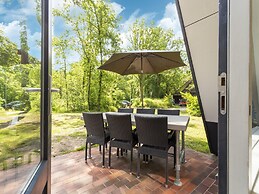 Family Bungalow by the Fen