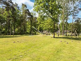 Family Bungalow by the Fen