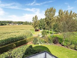 Charming Nieuwpoort Mill Retreat